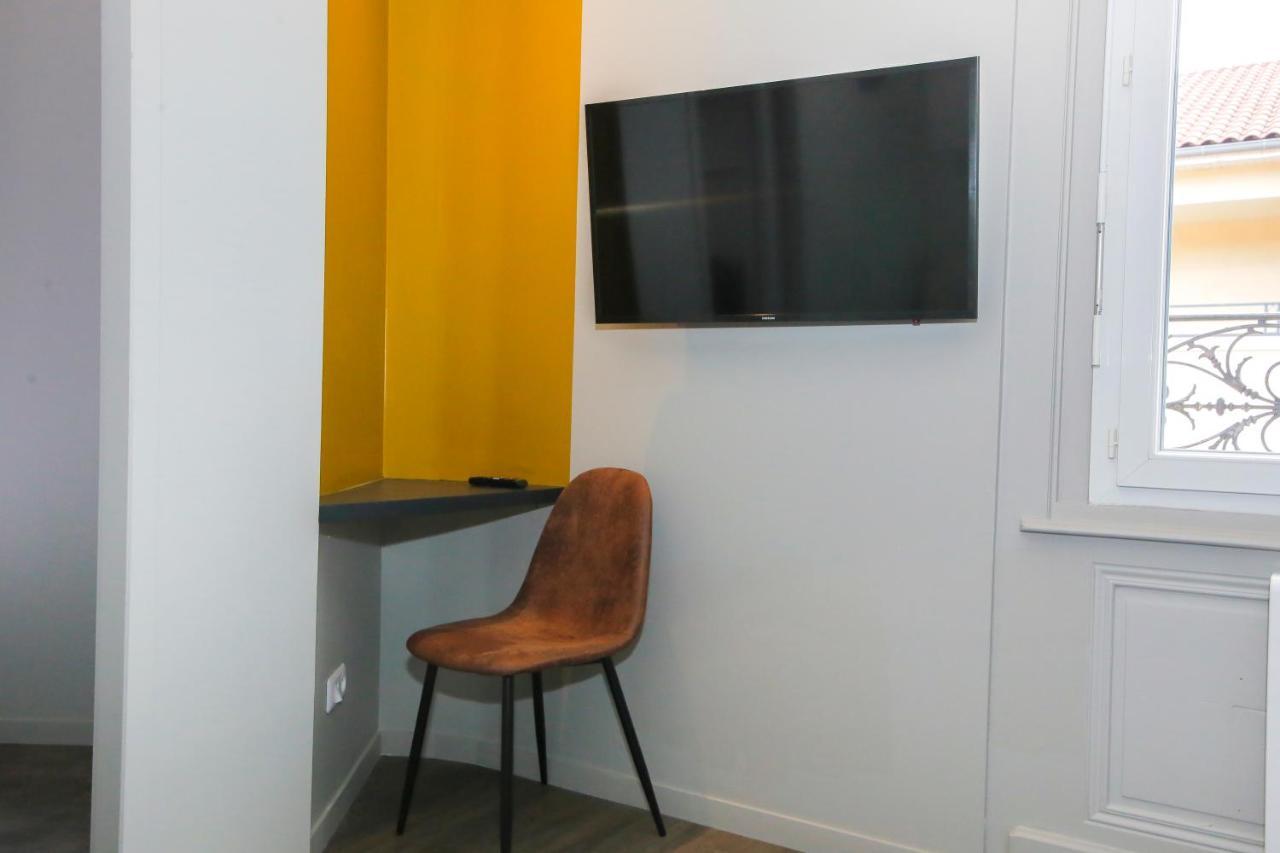 Le Vintage, T2 Hypercentre Chic Et Cosy, Wifi Par Sovalfi Apartment Saint-Etienne  Luaran gambar